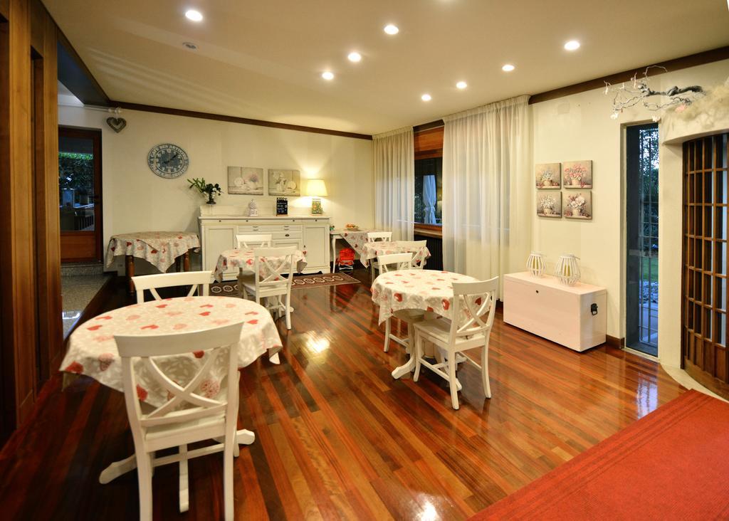 B&B Villa Bianca Sona Exterior photo