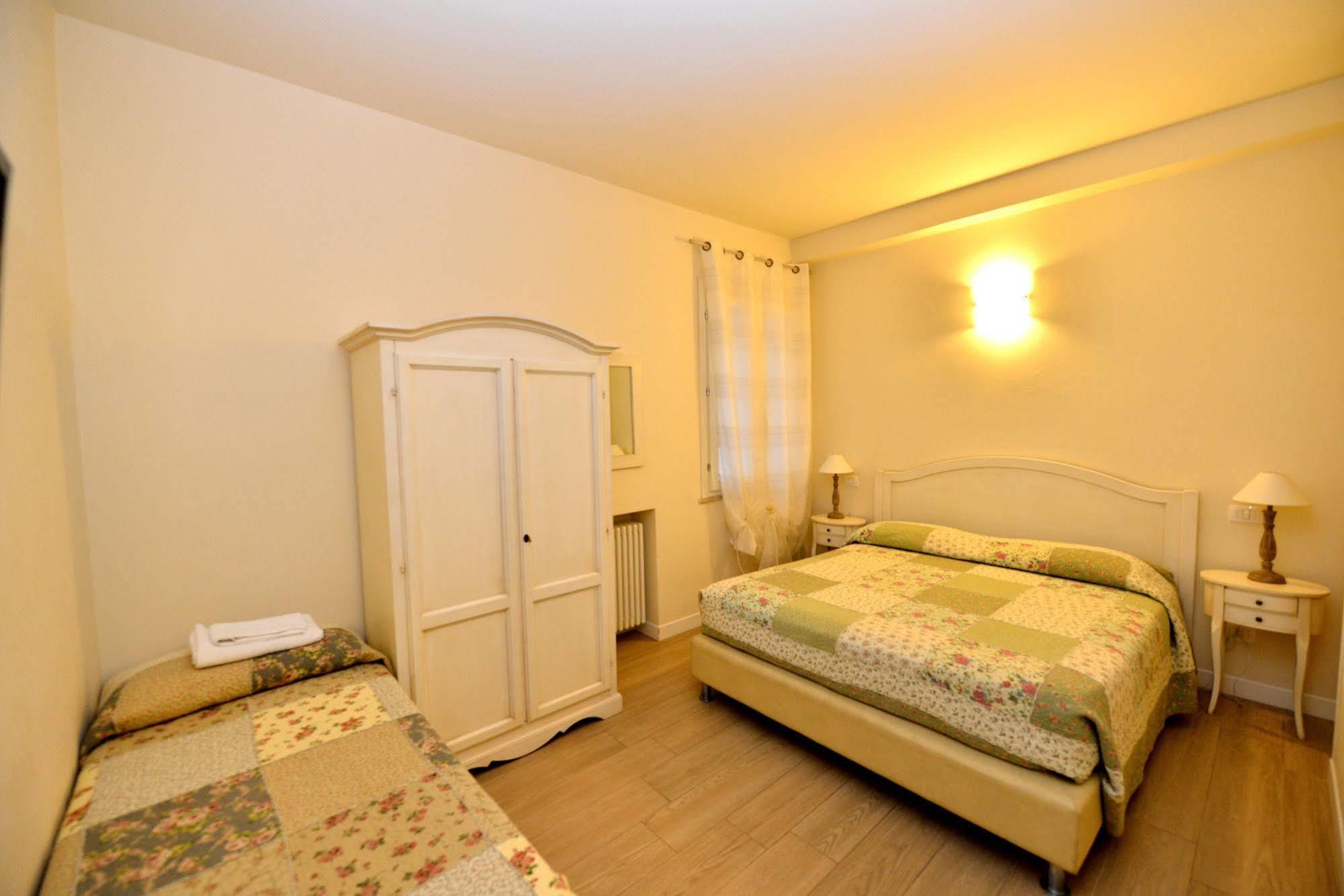 B&B Villa Bianca Sona Exterior photo