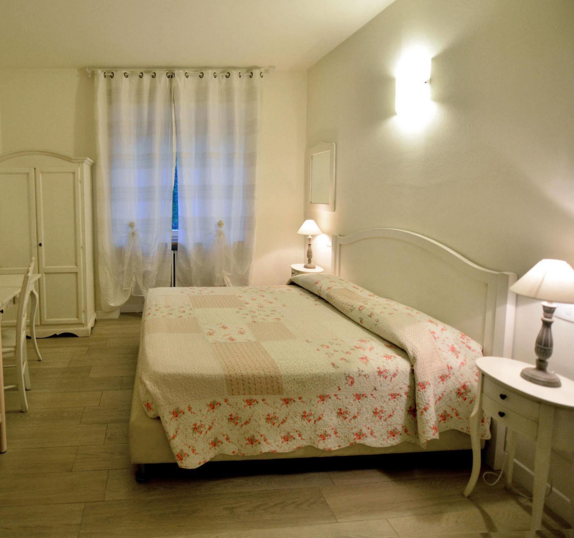 B&B Villa Bianca Sona Exterior photo