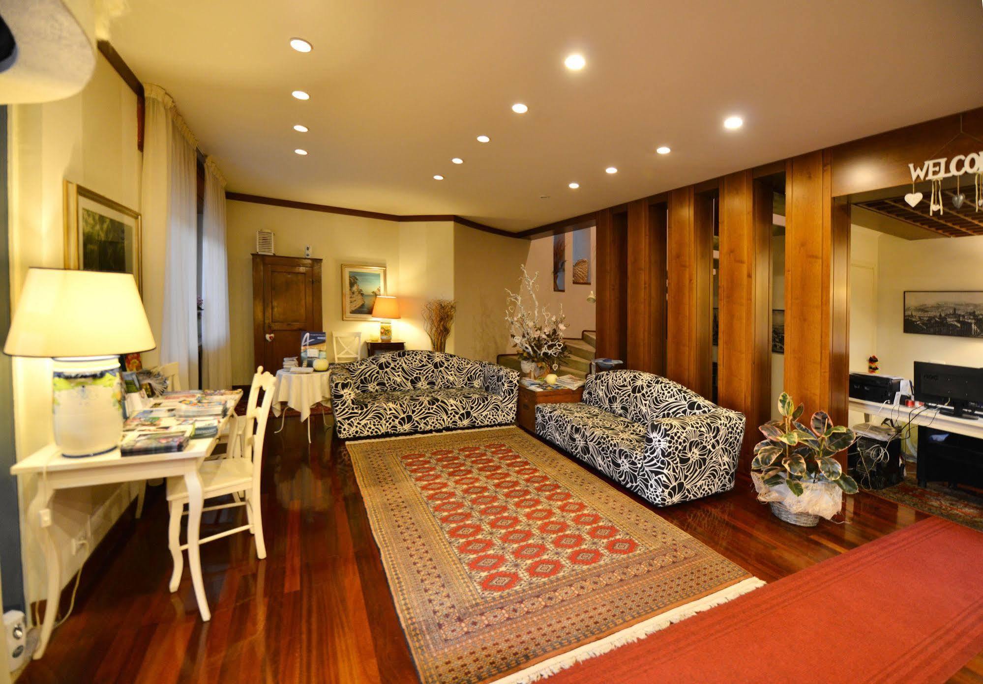 B&B Villa Bianca Sona Exterior photo